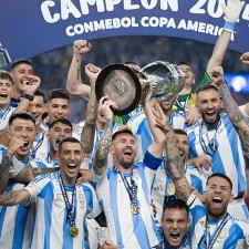 爱游戏体育-阿根廷男篮备战奥运会，力争取得好成绩()